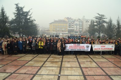 Kastamonulu Kadınlar Milli Mücadele Dönemindeki Ruhu Yaşatmaya Devam Ediyor