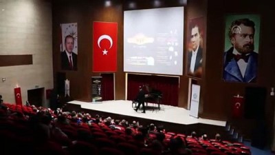 Piyanist Gökhan Aybulus Tekirdağ'da Konser Verdi
