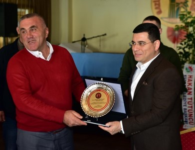 Başkan Tütüncü'ye Hemşehrilik Ünvanı