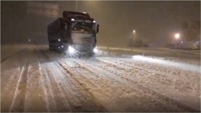 Bitlis'te Kar Yağışı Başladı