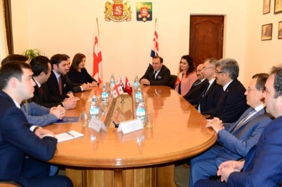 Vali Bilmez, Batum'da Çeşitli Toplantı Ve Ziyaretlerde Bulundu