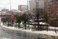 İDARİ İZİN - Bitlis'te 76 Köy Yolu Ulaşıma Kapandı