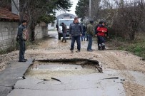 TSUNAMI - Bomba Gibi Patlayan Su Borusu Sele Neden Oldu