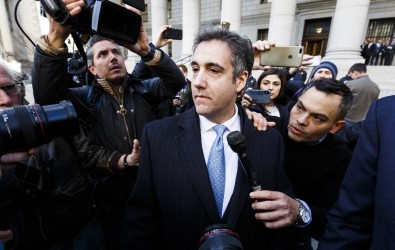 Trump'ın Eski Avukatı Cohen'e Hapis