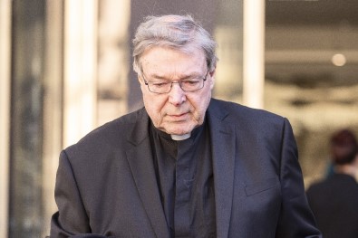 Avustralya'nın Melbourne Mahkemesi, Kardinal George Pell'i Çocuk Tacizinden Suçlu Buldu