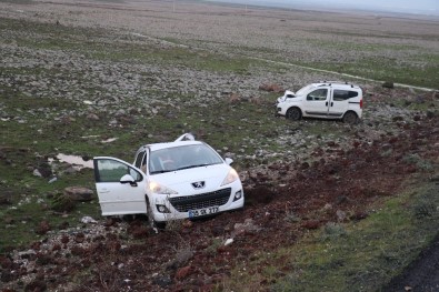 Diyarbakır'da İki Araç Şarampole Yuvarlandı Açıklaması 2 Yaralı