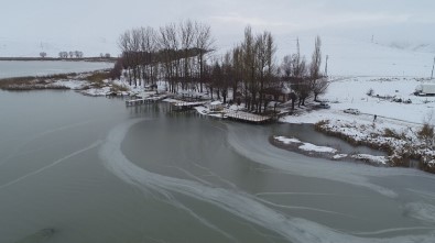 Hafik Gölü Kısmen Dondu