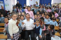 HACIVAT VE KARAGÖZ - Adapazarı Belediyesinden Öğrencilere Diş Bakım Seti