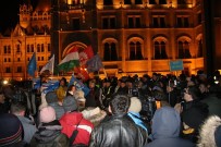 Macaristan'da 'Köle Yasası' Gösterileri Devam Ediyor