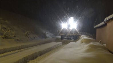 Sarıkamış Belediyesinin Kar Mesaisi Başladı