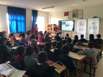 SOSYAL PAYLAŞIM - 'Sosyal Medya Ve Sanal Hayatta Kaybettiğimiz Gerçekler Eğitimi' Verildi