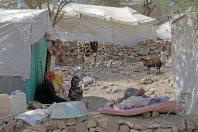 Yemen'de Aylardır Yardım Yapılmayan Bölgeye Türkiye Diyanet Vakfı Ulaştı