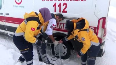 Yeni Doğan Kızına, Yardıma Gelen Sağlıkçıların Adını Verdi