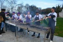 KÖKSAL ŞAKALAR - 1 Ton Hamsi 1 Saatte Tüketildi