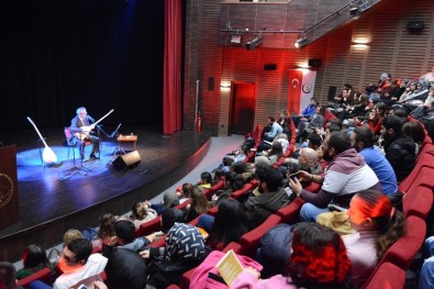 Bağlama İle Yöresel Türklerimiz Konseri İlgi Gördü