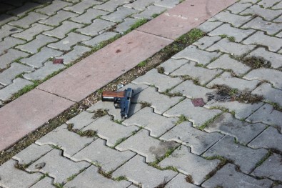 Bandırma'da Silahlı Kavga Açıklaması 2 Ölü, 1 Yaralı