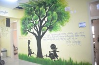 HAT SANATı - Okulun Koridor Ve Kapılarını Hat Sanatıyla Süslediler
