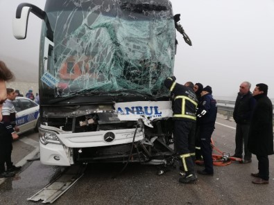 Amasya-Samsun Karayolunda Kazalar Peş Peşe Geldi Açıklaması 9 Yaralı