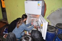 Bu İlçede Kimsesizlere Liseliler Sahip Çıkıyor