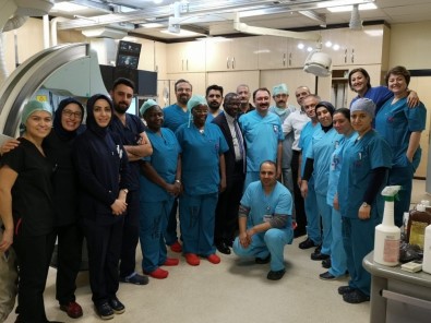 GAÜN Hastanesi'nde Yurt Dışından Gelen Hekimlere Eğitim