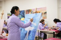 ŞEHITKAMIL BELEDIYESI - Resim Yaparak Stres Atıyorlar