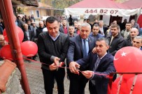 TÜRK BAYRAĞI - Başkan Yücel, Obaalacami'de Vatandaşlarla Buluştu