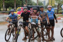 YAĞMURLU - Bisiklet Tutkunları Akdeniz'de Buluştu