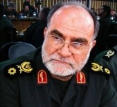 İRANLI GENERAL - İranlı General Yanlışlıkla Kendini Vurdu