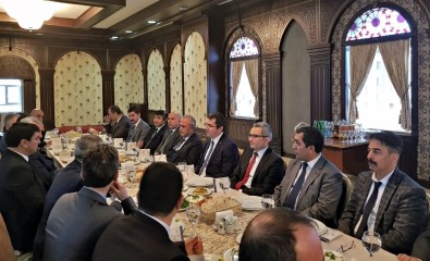 Rektör Çomaklı Nahçıvan Ziyaretini Tamamladı