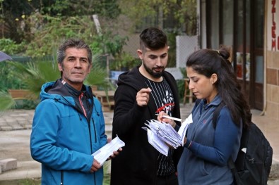 Salı Günleri Site İçinde Kuryeyi Gören Kaçacak Yer Arıyor