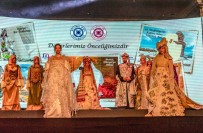 MANKENLER - Anadolu Tarihi Moda Defilesinde