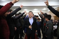 AVSALLAR - Başkan Yücel, Vatandaşlarla Buluştu