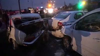Gaziantep'te Zincirleme Trafik Kazası Açıklaması 5 Yaralı