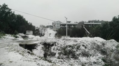Güney Marmara'da Kar Yağışı Etkili Oldu