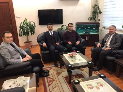 Kaymakam Duru Meslektaşlarını Makamında Ağırladı