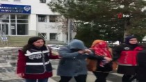 İNSAN TİCARETİ - 'Patroniçeler' Fuhuş Operasyonunda Yakalandı