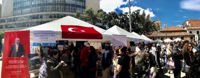 TİKA Kolombiya'da Uluslararası Göçmen Festivali'nde Türkiye'yi Tanıtıyor