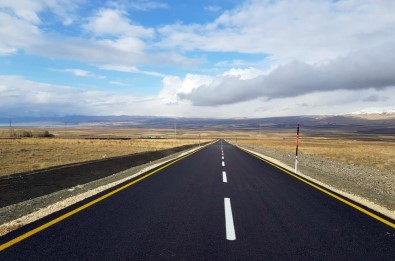 Van Büyükşehir Belediyesi 2018'De 729 Kilometre Yol Yaptı