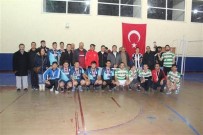 TABUR KOMUTANLIĞI - Çıldır'da Voleybol Turnuvası Sona Erdi