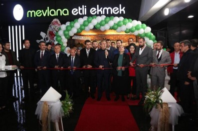 Diyarbakır'da İlk Etli Ekmek Lokantası Dualarla Açıldı