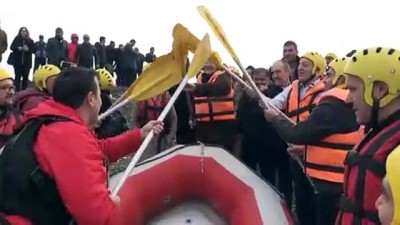 Engelliler İçin Kürek Çektiler