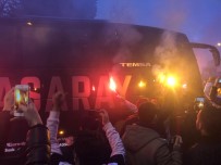 METİN OKTAY - Galatasaray Derbi İçin Yola Çıktı