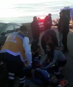 Kırşehir'de Kaza Açıklaması 4 Yaralı