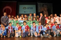 ATATÜRK KÜLTÜR MERKEZI - Antalya Büyükşehir'den 106 Amatör Kulübe 382 Bin TL'lik Destek