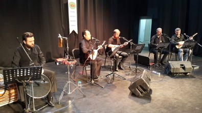 Eskişehir'de 'Türküler Miras, Şiirler Hayattır' Konseri