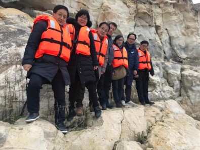 Güney Kore'den Kaya Resimlerini Görmeye Geldiler