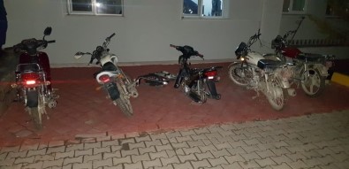 Motosiklet Hırsızları Kıskıvrak Yakalandı