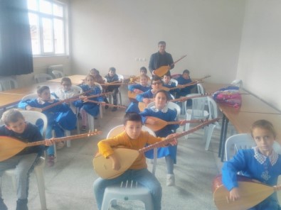 Bağlama Kursuna İlgi