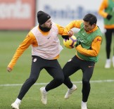 FLORYA - Galatasaray'da Rodrigues Ve Sinan Gümüş Takımla Çalışmalara Başladı
