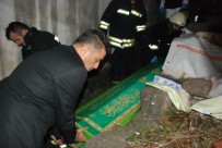 CENAZE ARACI - Minik Efe'nin Cansız Bedeni Yanan Evden Çıkartıldı